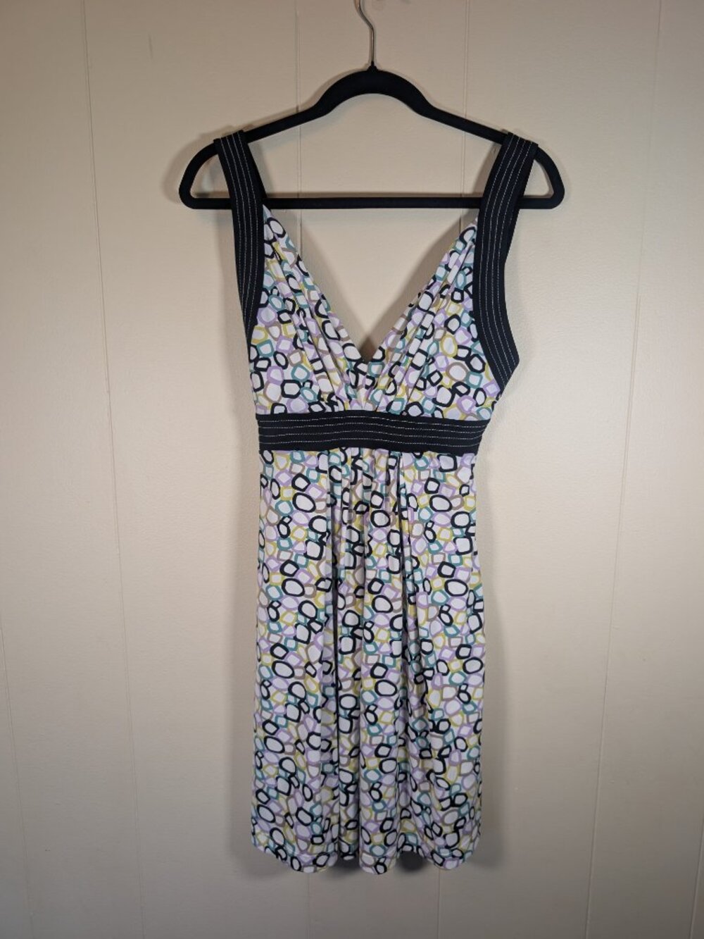 Y2K BCBGMAXAZRIA Geometric Mini Dress S Deep V Empire Waist Back Tie Stretch